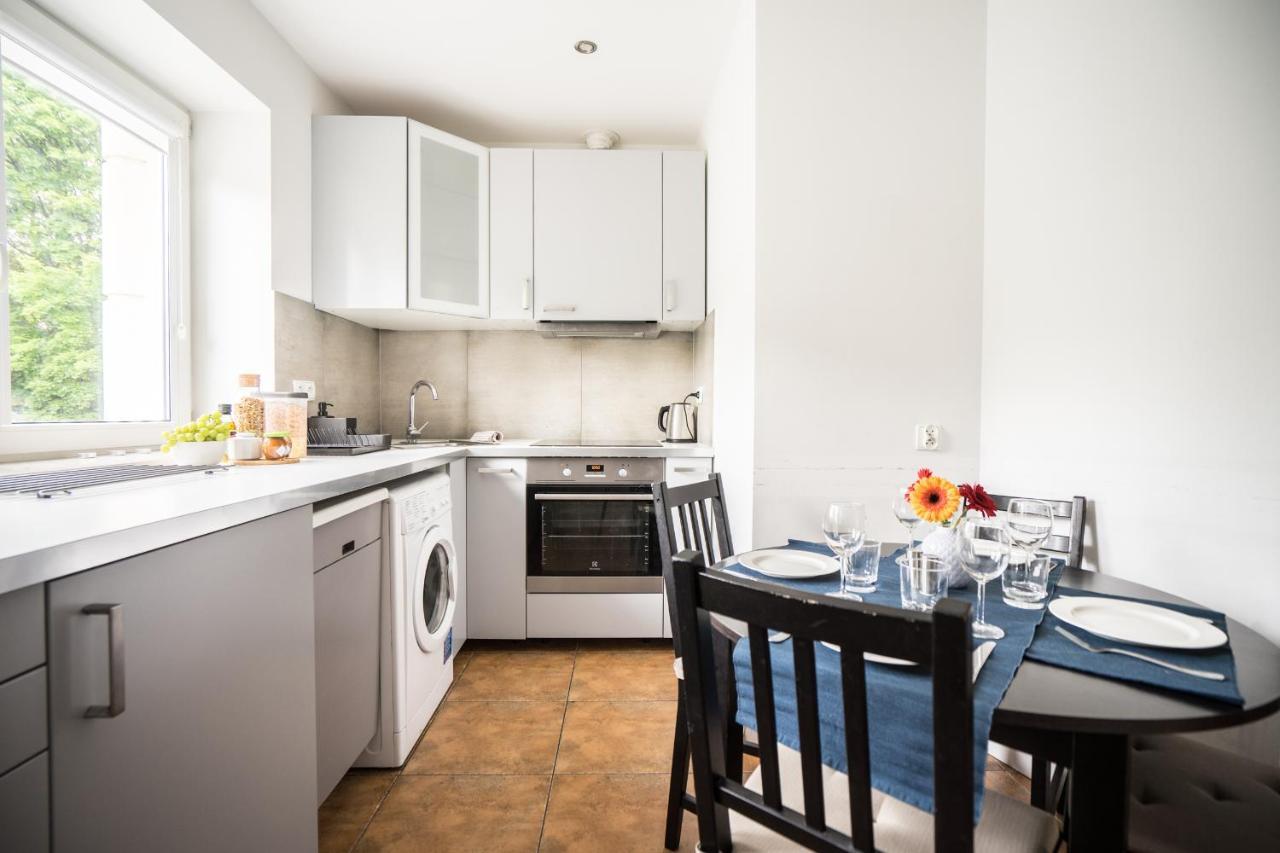 Oomph Warsaw Big Apartment With Balcony Near Old Town Esterno foto